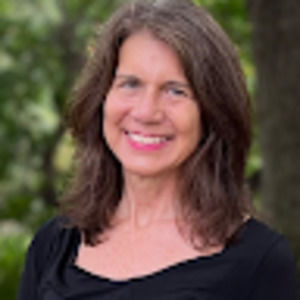 Meet your Posher, Deborah